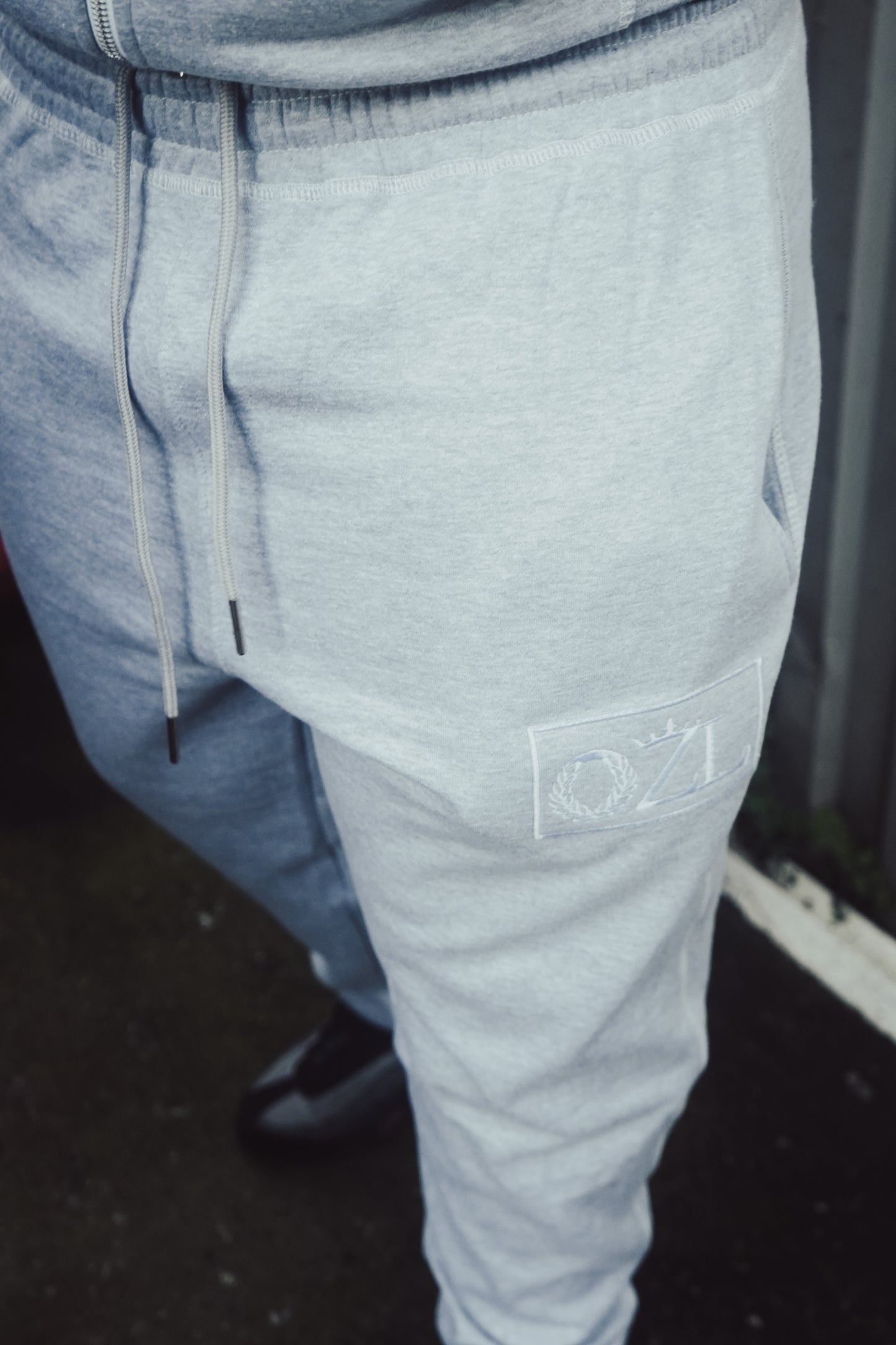 Legacy Track Bottoms – Grey